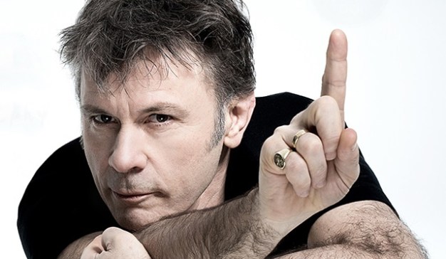 Bruce Dickinson – Magyarul is megjelent önéletrajzi könyve